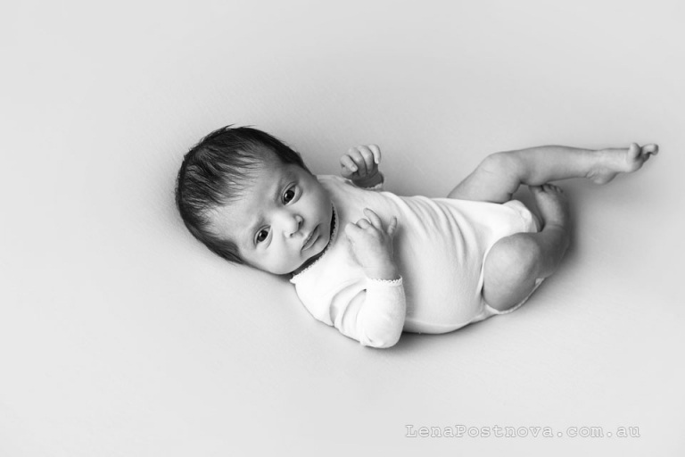 Newborn baby awake portrait- natural newborn photography Sydney