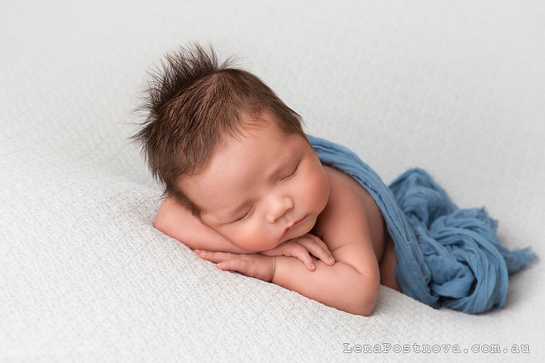 baby photography - adorable 1 months old newborn