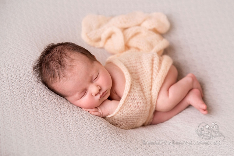 Photographer Sydney - Newborn, baby photography - posed styled professional photos - cute little baby