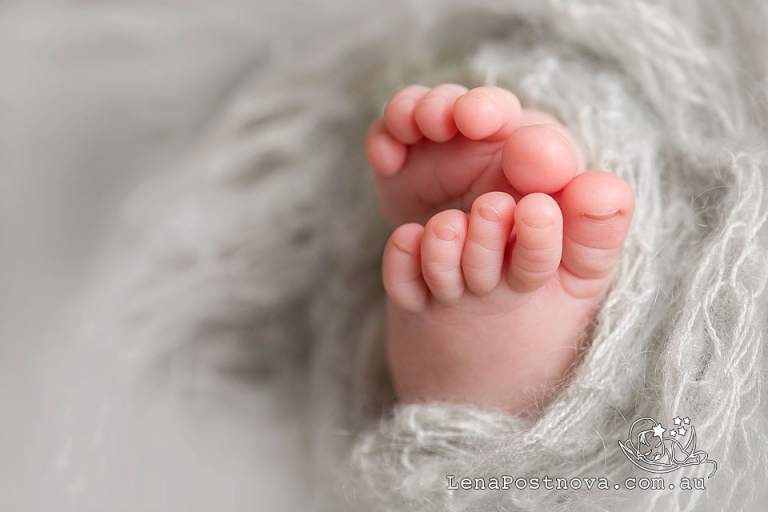 Photographer Sydney -  cute little baby's feet